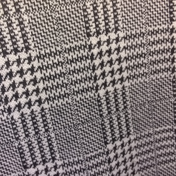 Mossimo Plaid Jumper - Picture 6 of 8